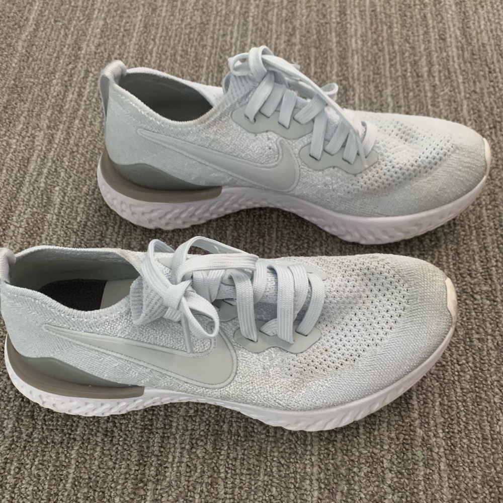 Nike free fly knit